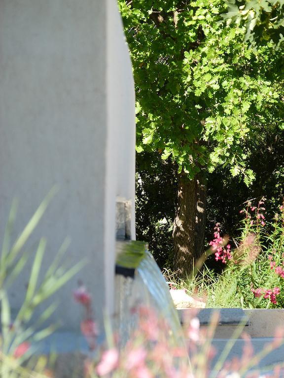 Le Mas de Pié Caud Bed and Breakfast Rognes Exterior foto