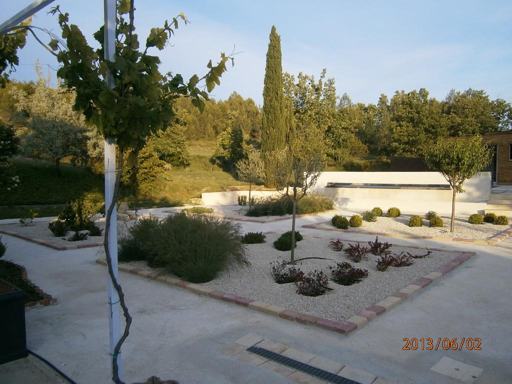 Le Mas de Pié Caud Bed and Breakfast Rognes Exterior foto